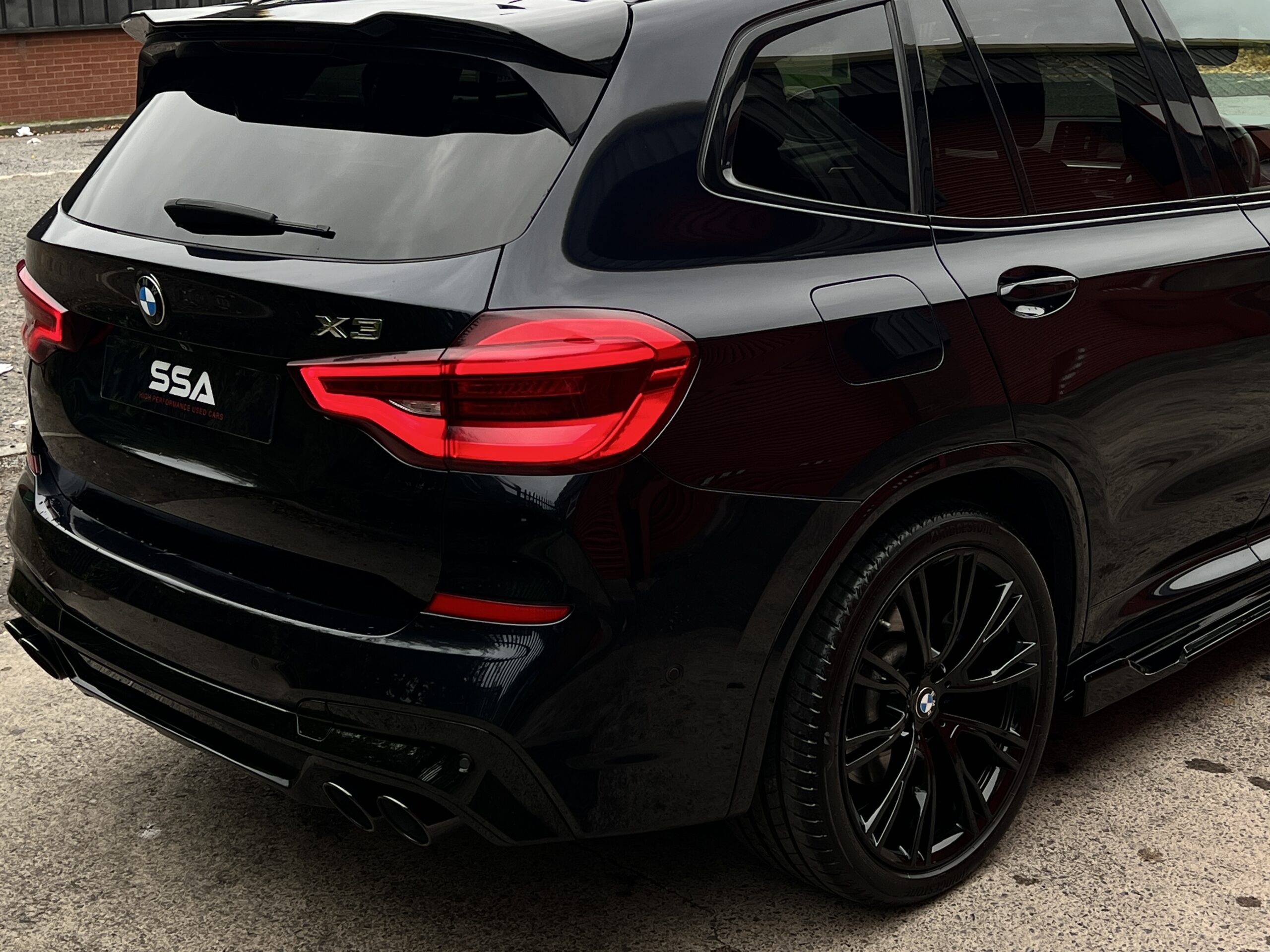 2017 BMW X3 30d M Sport *MEGA SPEC – SUNROOF – ALL PACKS – GESTURE CONTROL* Auto