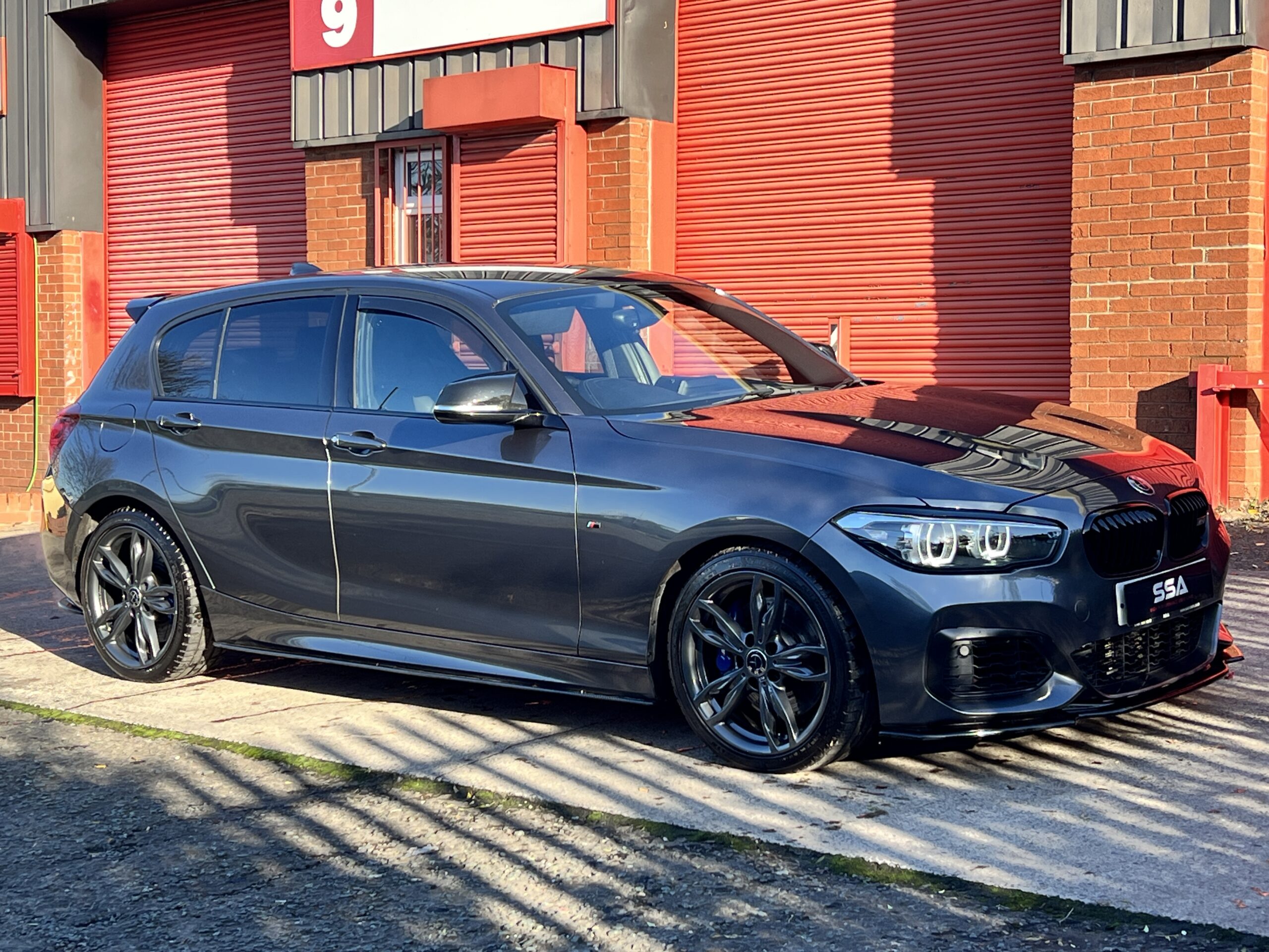 2018 BMW 140i M Sport Shadow Edition *HK SOUND-STAGE 2-STUNNING* Auto