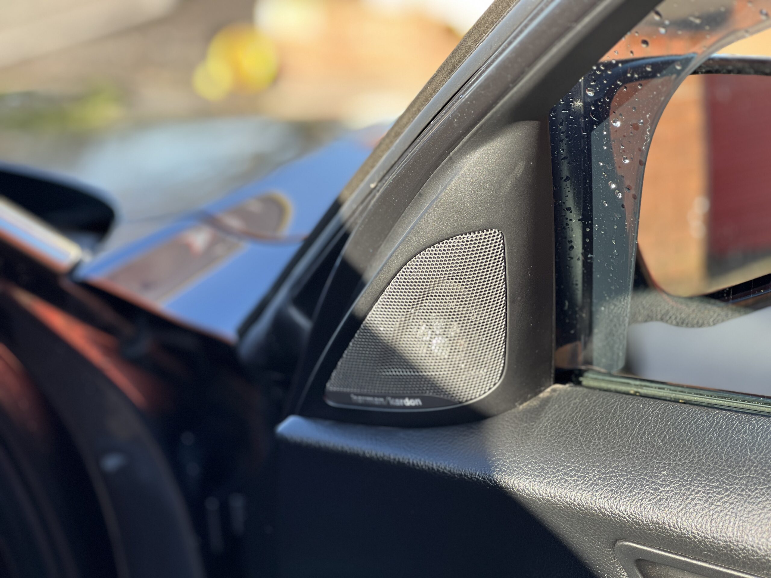 2018 BMW 140i M Sport Shadow Edition *HK SOUND-STAGE 2-STUNNING* Auto