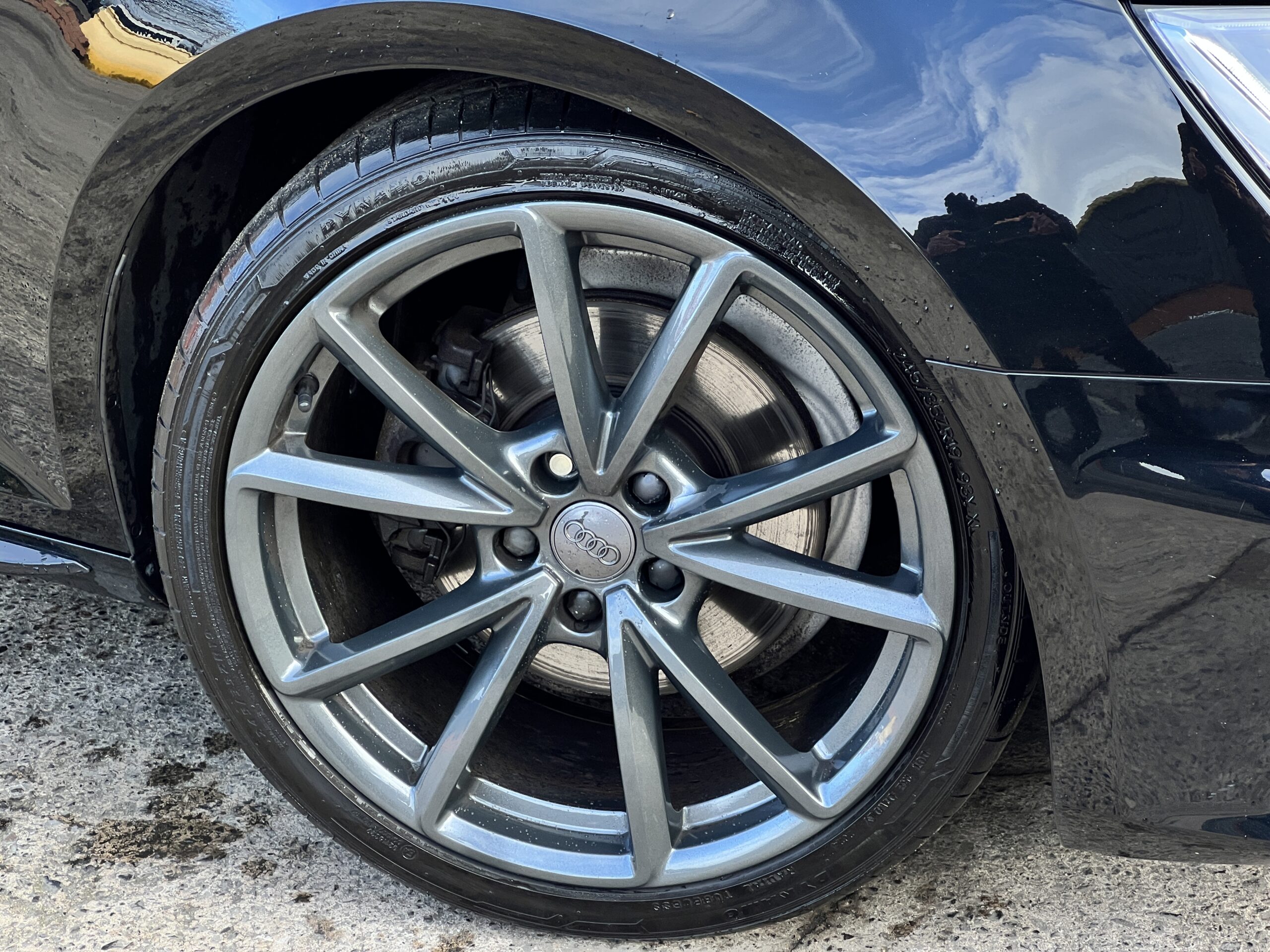 2019 Audi A4 Black Edition 40 TFSI 2.0 S Tronic *VIRTUAL DASH-WIRELESS CHARGING* AUTO