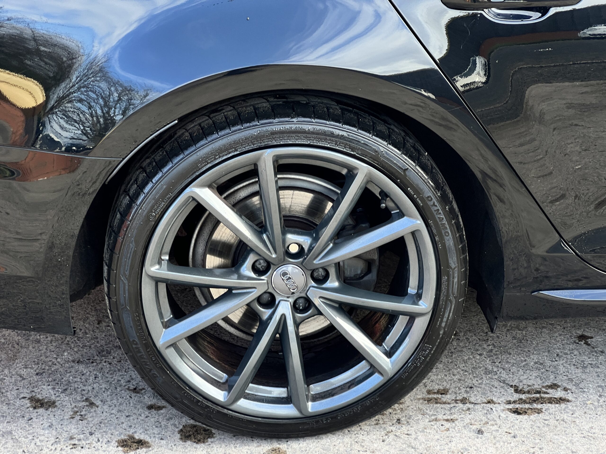 2019 Audi A4 Black Edition 40 TFSI 2.0 S Tronic *VIRTUAL DASH-WIRELESS CHARGING* AUTO