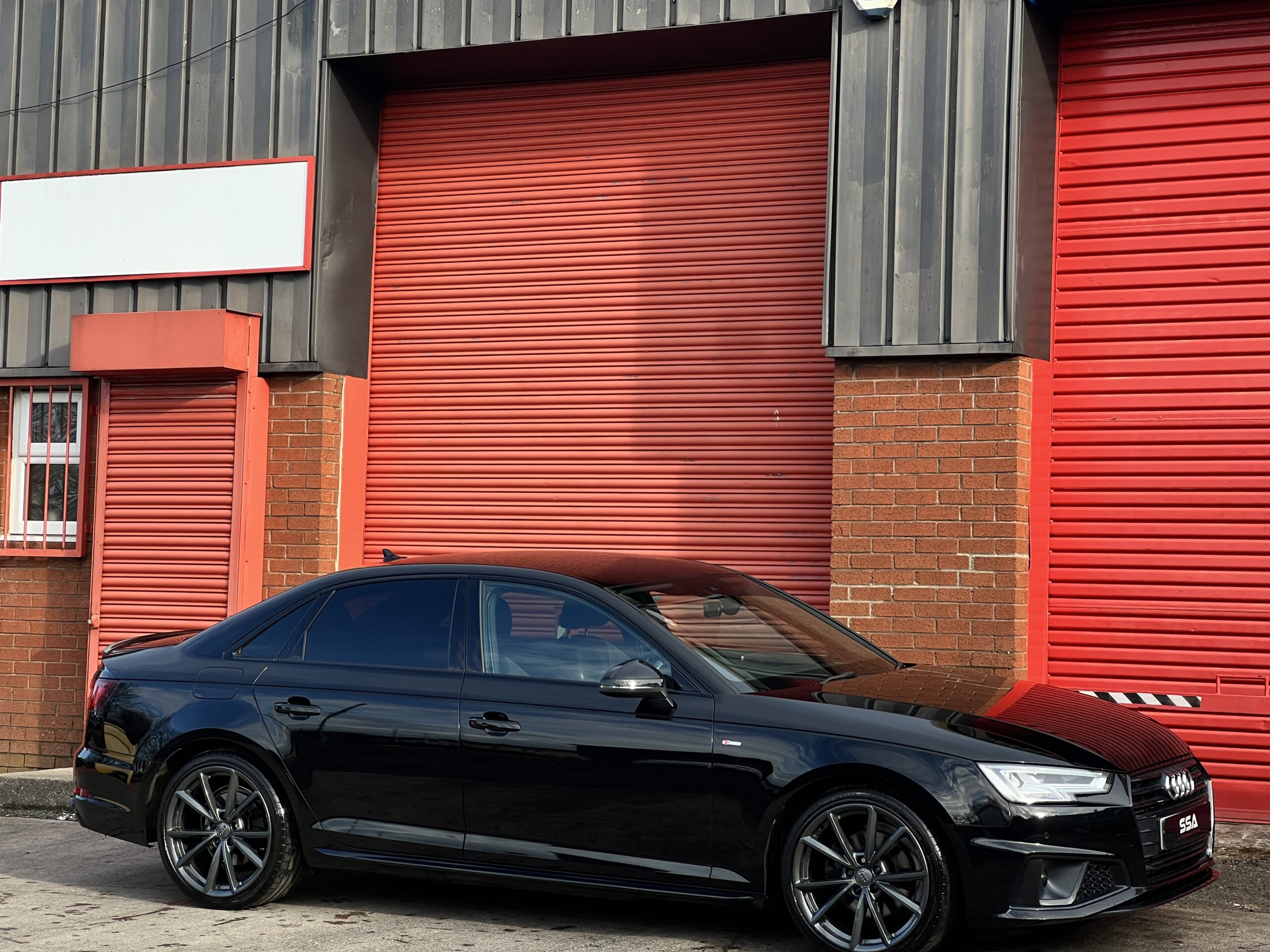 2019 Audi A4 Black Edition 40 TFSI 2.0 S Tronic *VIRTUAL DASH-WIRELESS CHARGING* AUTO