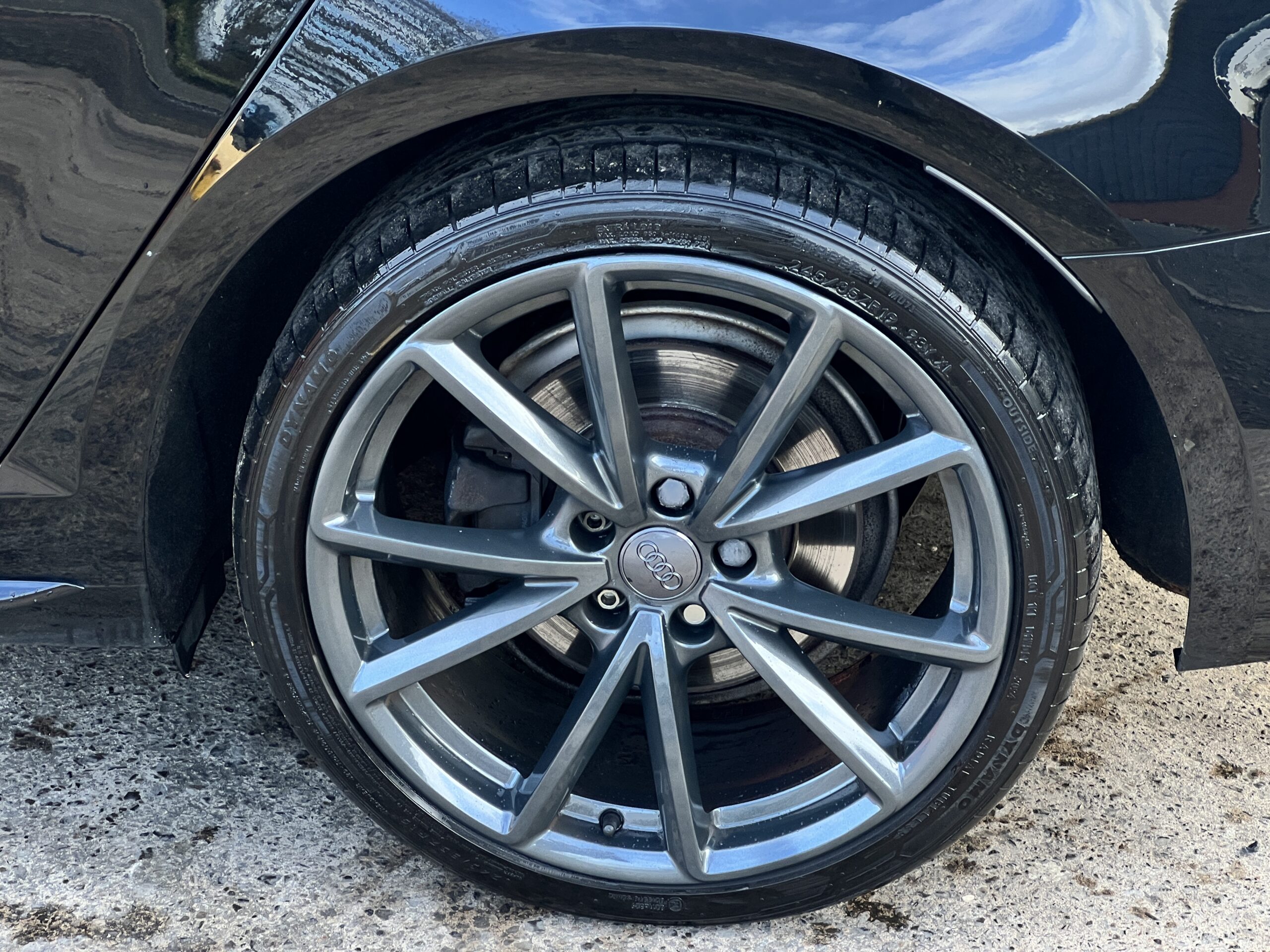 2019 Audi A4 Black Edition 40 TFSI 2.0 S Tronic *VIRTUAL DASH-WIRELESS CHARGING* AUTO