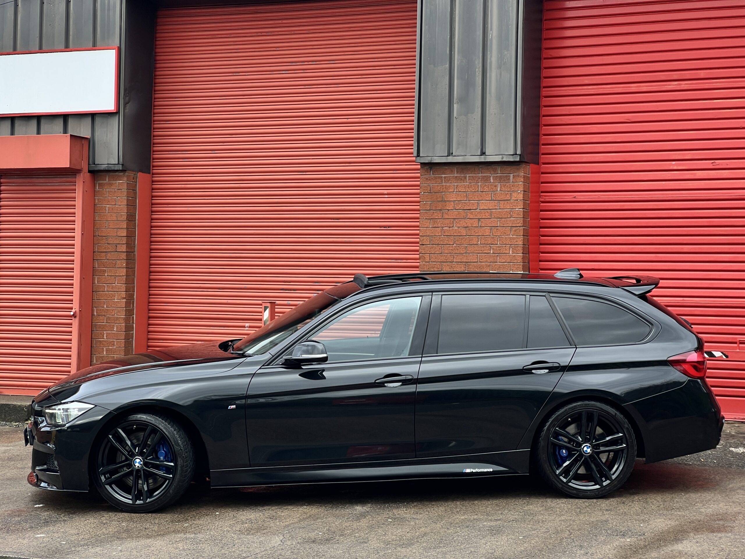 2018 BMW 335d M Sport Shadow Edition Touring *HUGE FACTORY OPTIONS+SUNROOF+DIGITAL DASH+HUD* Auto