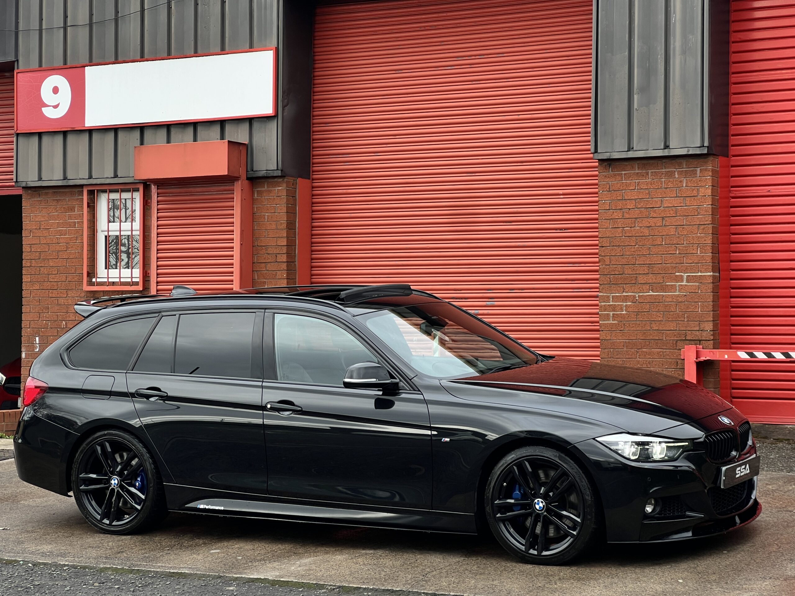 2018 BMW 335d M Sport Shadow Edition Touring *HUGE FACTORY OPTIONS+SUNROOF+DIGITAL DASH+HUD* Auto