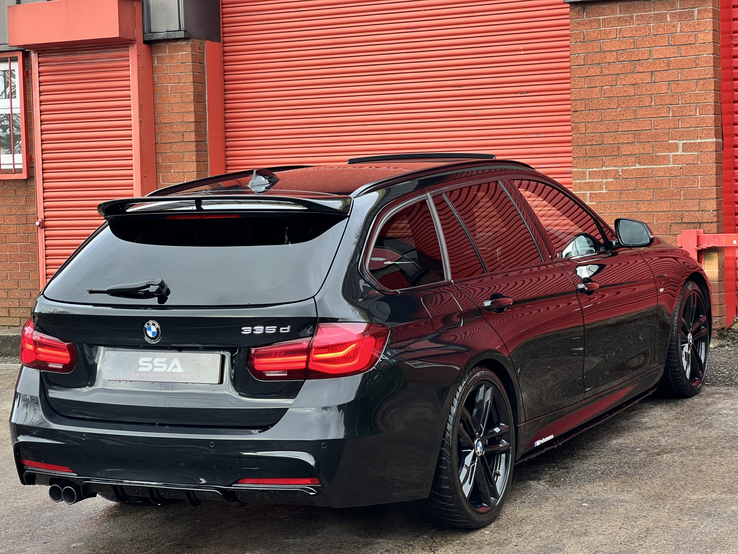 2018 BMW 335d M Sport Shadow Edition Touring *HUGE FACTORY OPTIONS+SUNROOF+DIGITAL DASH+HUD* Auto