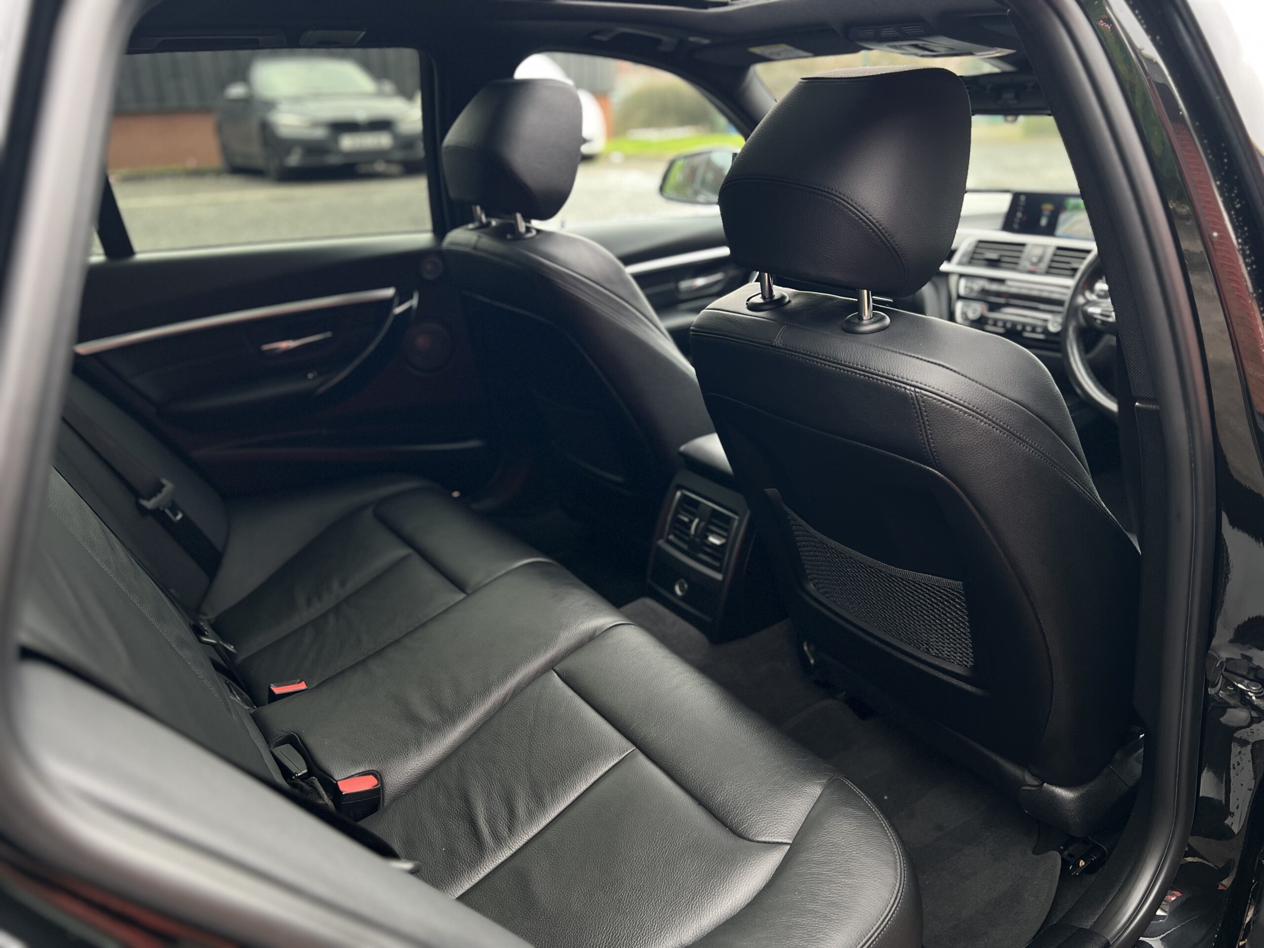 2018 BMW 335d M Sport Shadow Edition Touring *HUGE FACTORY OPTIONS+SUNROOF+DIGITAL DASH+HUD* Auto