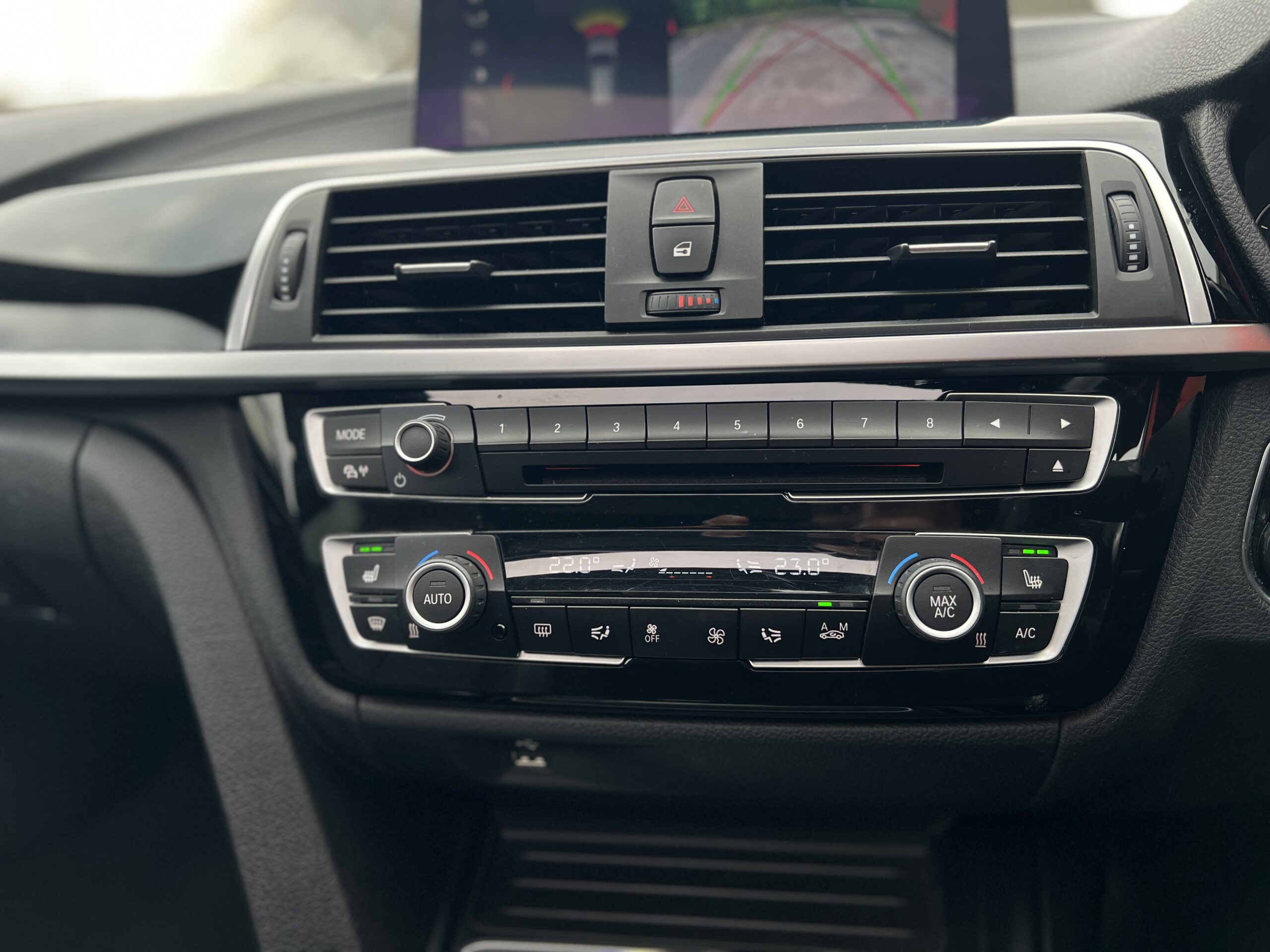 2018 BMW 335d M Sport Shadow Edition Touring *HUGE FACTORY OPTIONS+SUNROOF+DIGITAL DASH+HUD* Auto