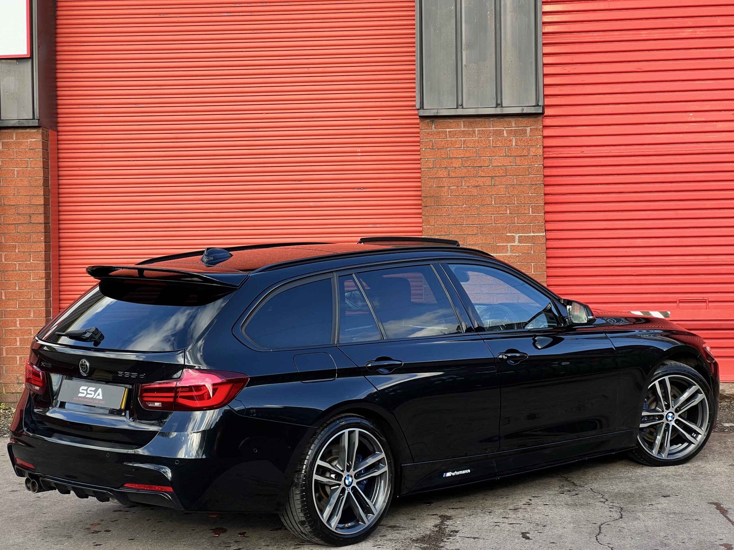 2018 BMW 335d M Sport Shadow Edition Touring *HUGE FACTORY OPTIONS+SUNROOF+ADAPTIVE CRUISE+HUD* Auto