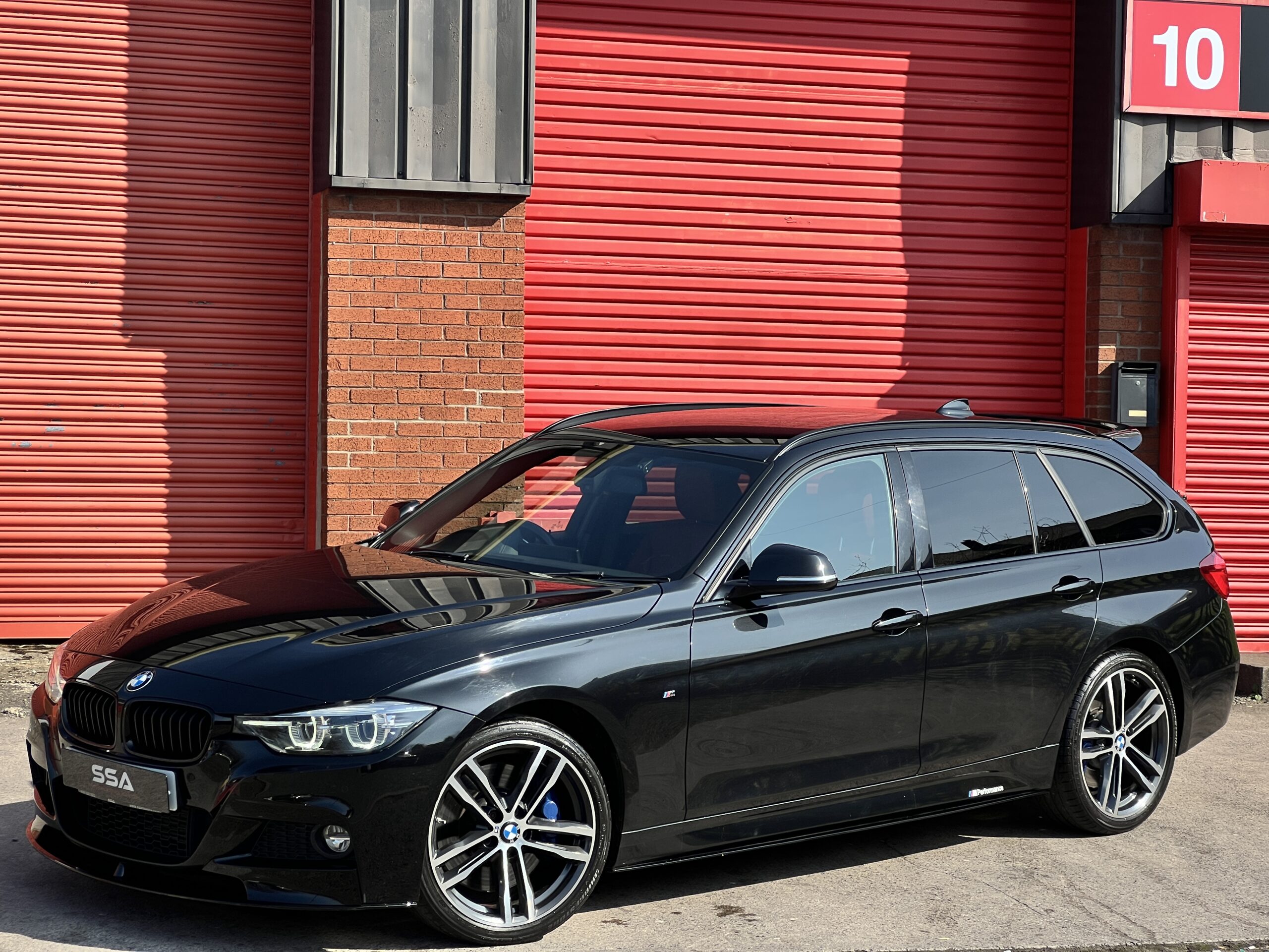 2017 BMW 330d M Sport Shadow Edition Touring *PRONAV+RED ELECTRIC HEATED SEATS+HEATED STEERING* Auto