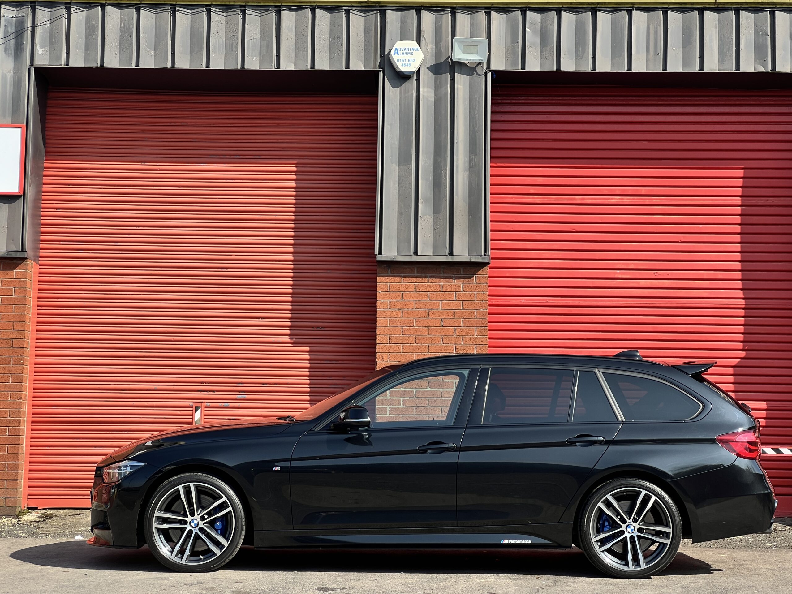 2017 BMW 330d M Sport Shadow Edition Touring *PRONAV+RED ELECTRIC HEATED SEATS+HEATED STEERING* Auto
