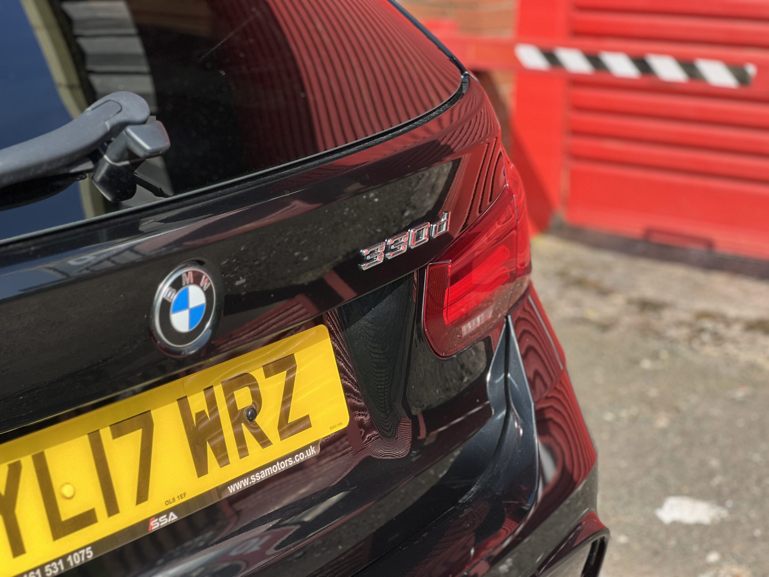 2017 BMW 330d M Sport Shadow Edition Touring *PRONAV+RED ELECTRIC HEATED SEATS+HEATED STEERING* Auto