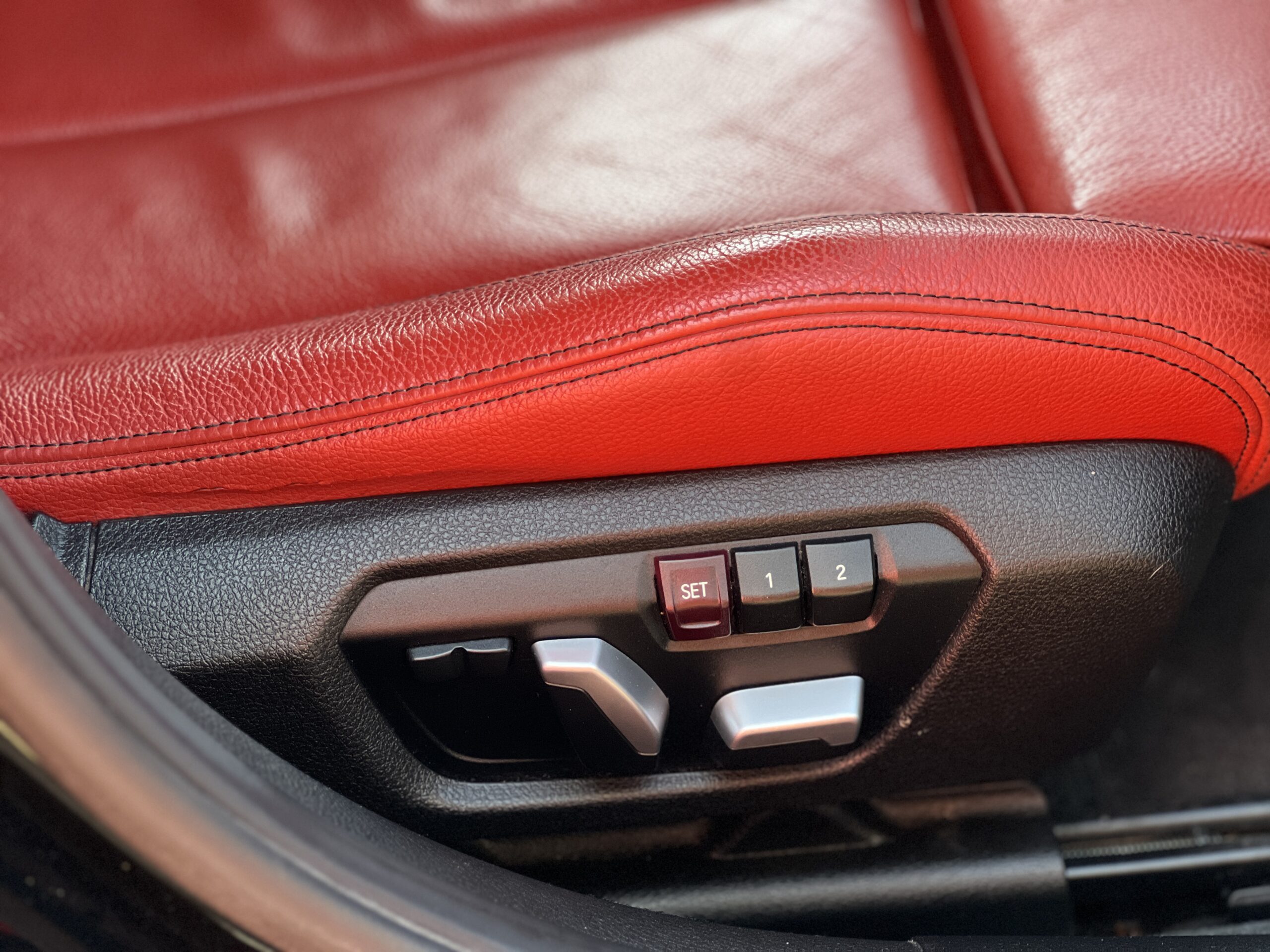 2017 BMW 330d M Sport Shadow Edition Touring *PRONAV+RED ELECTRIC HEATED SEATS+HEATED STEERING* Auto