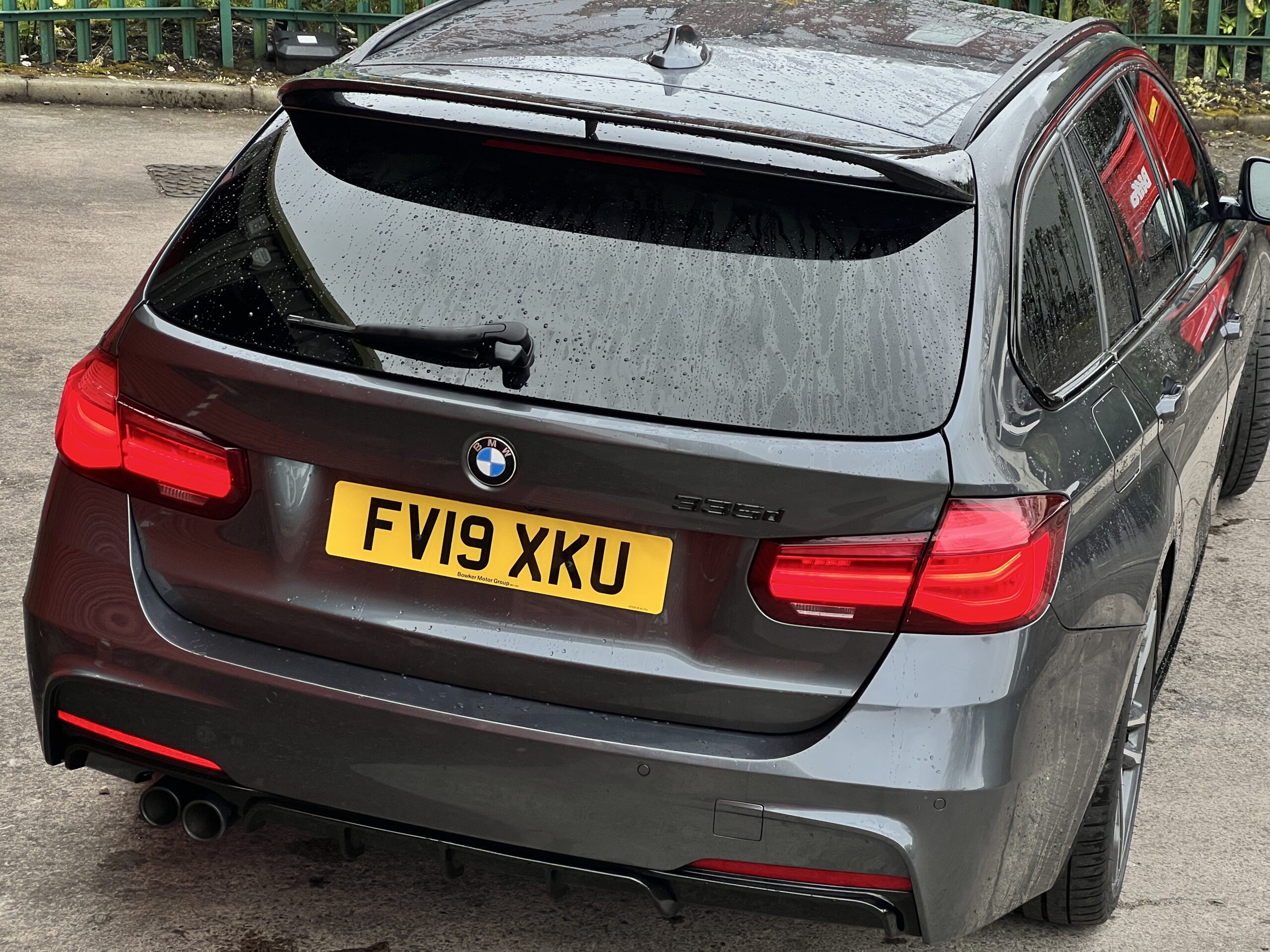 2019 BMW 335d M Sport Shadow Edition Touring *PRONAV-HUD-HK SOUND-M SPORT PLUS* Auto