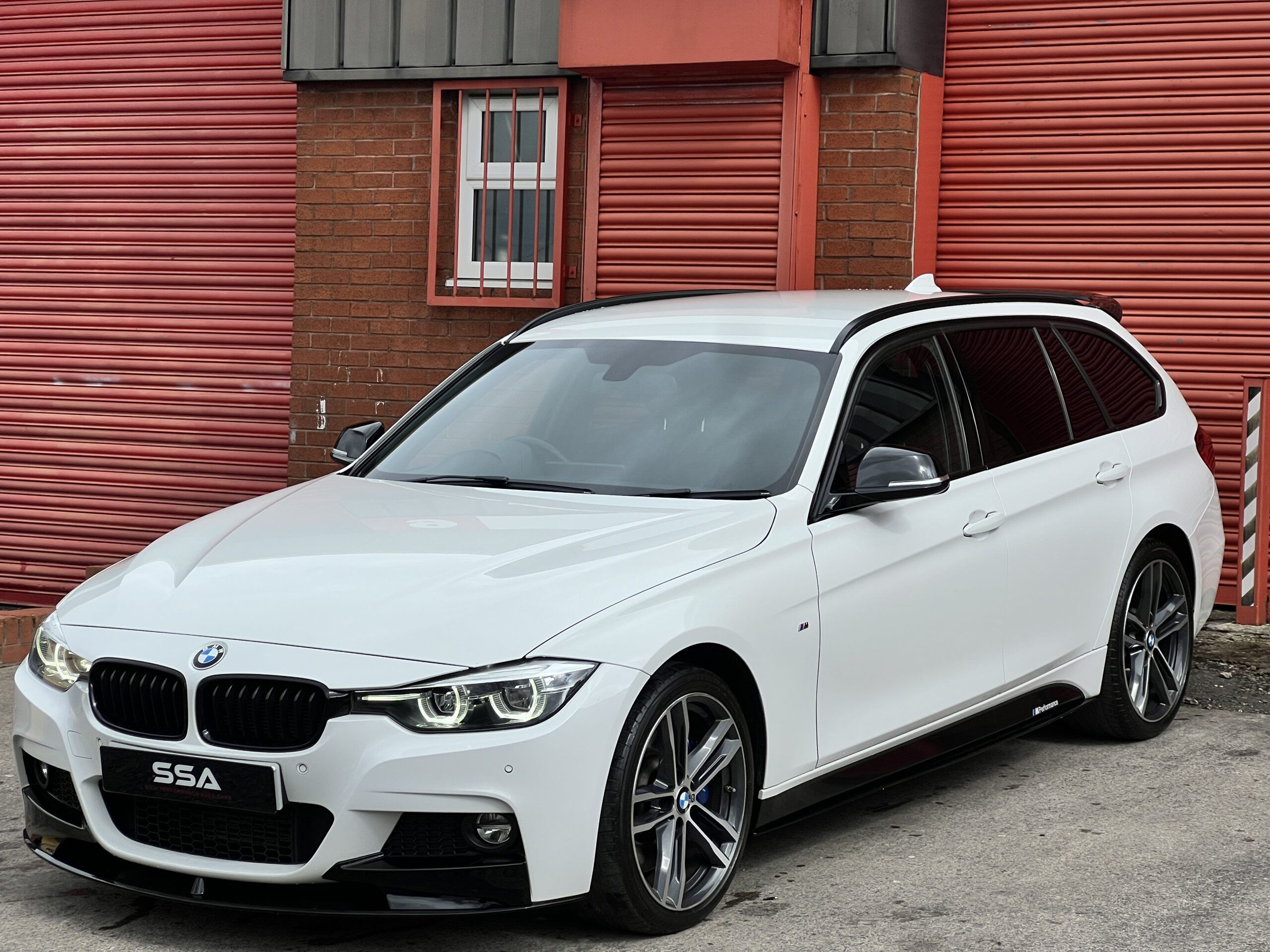 2018 BMW 330d M Sport Shadow Edition Touring *PRONAV+ELECTRIC HEATED SEATS+HEATED STEERING* Auto