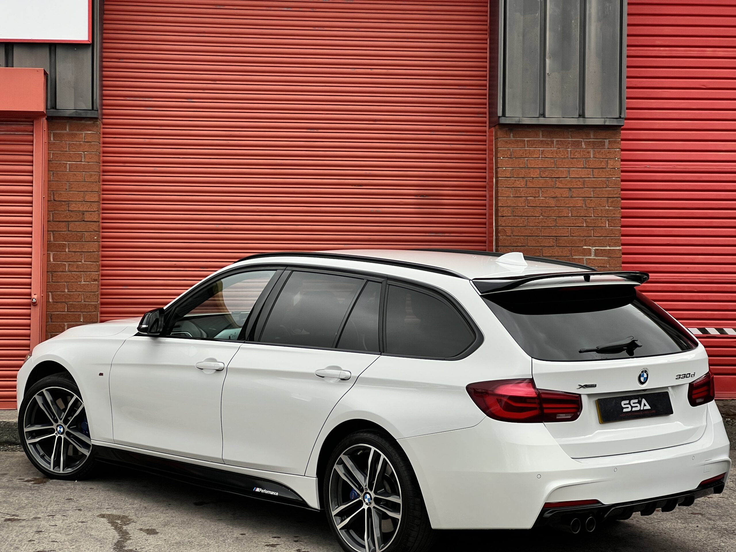 2018 BMW 330d M Sport Shadow Edition Touring *PRONAV+ELECTRIC HEATED SEATS+HEATED STEERING* Auto