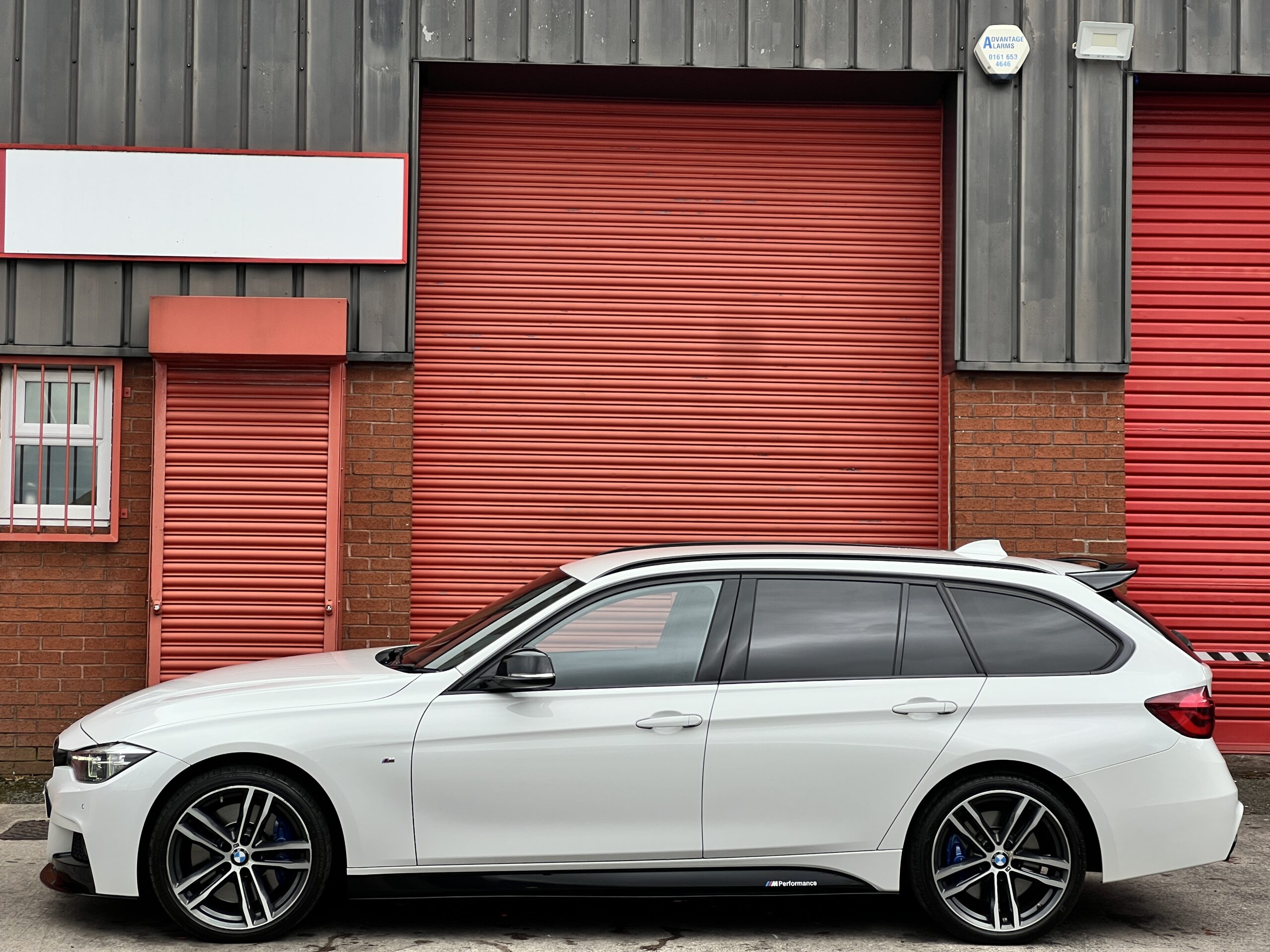 2018 BMW 330d M Sport Shadow Edition Touring *PRONAV+ELECTRIC HEATED SEATS+HEATED STEERING* Auto