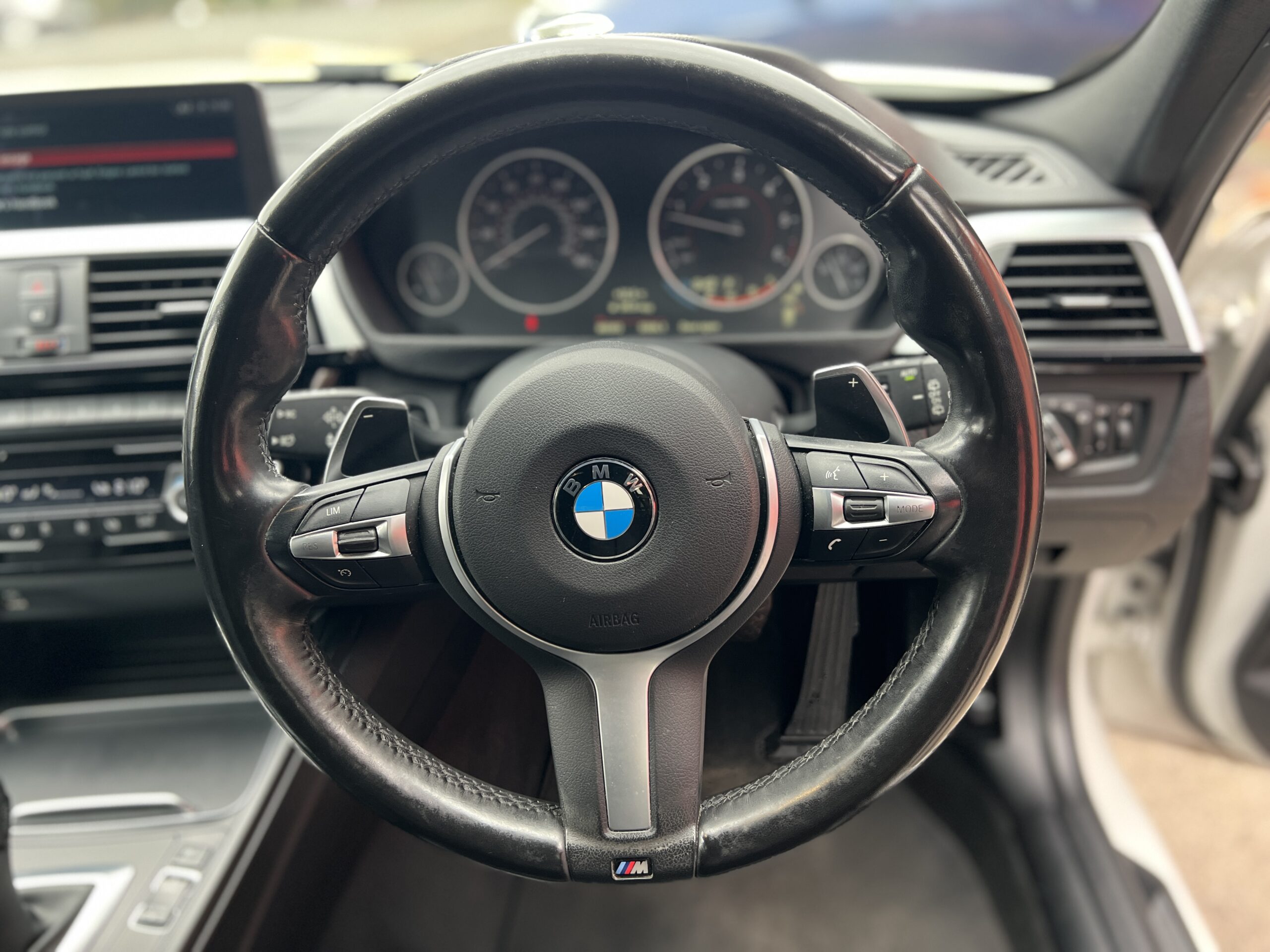 2018 BMW 330d M Sport Shadow Edition Touring *PRONAV+ELECTRIC HEATED SEATS+HEATED STEERING* Auto