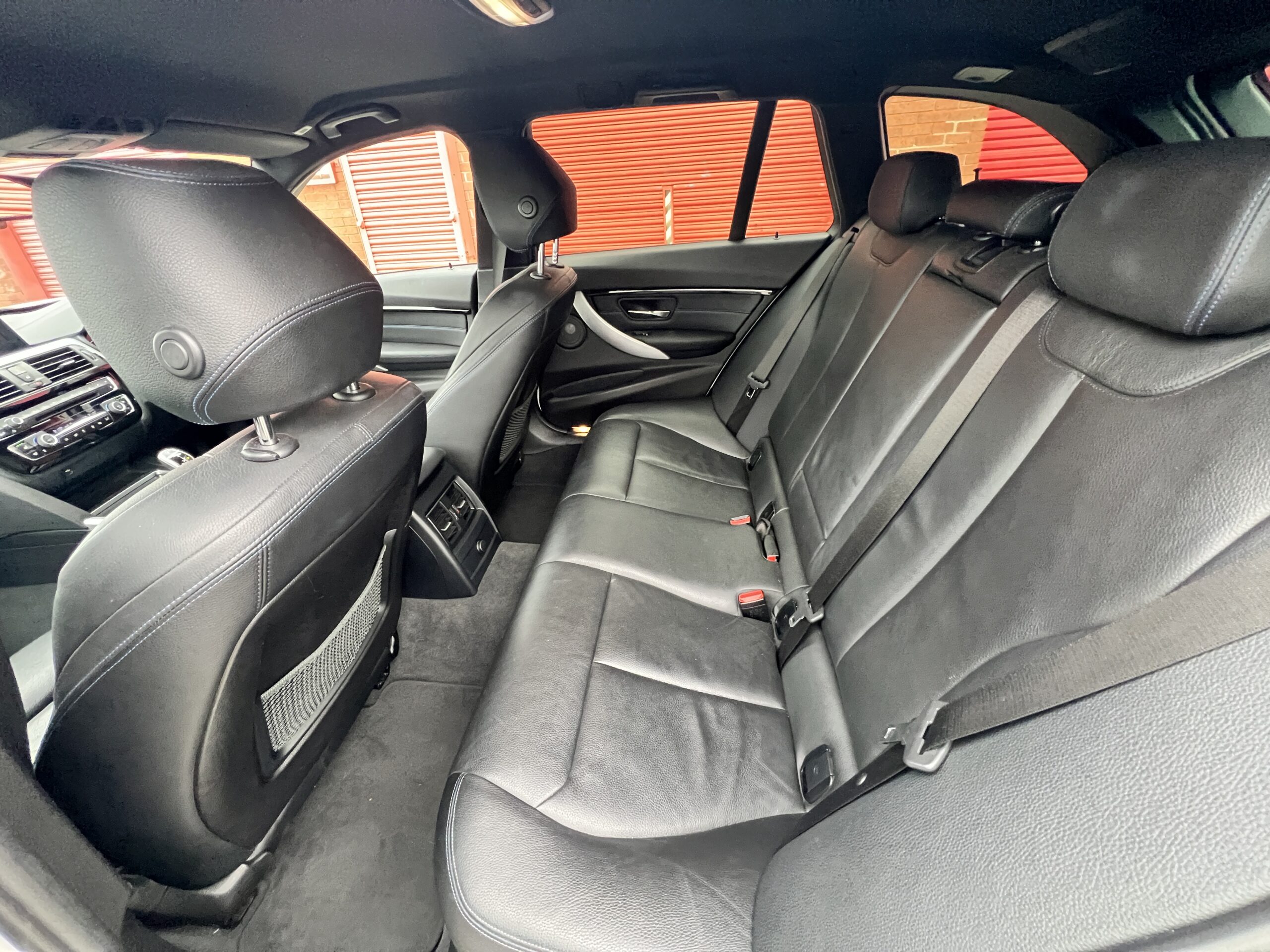 2018 BMW 330d M Sport Shadow Edition Touring *PRONAV+ELECTRIC HEATED SEATS+HEATED STEERING* Auto