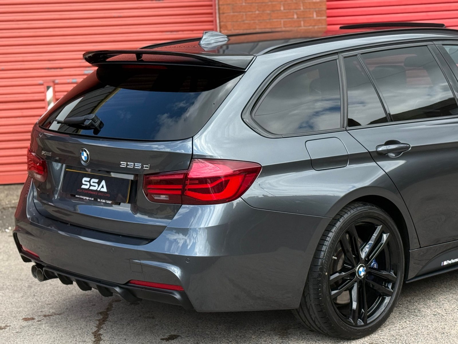 2018 BMW 335d M Sport Shadow Edition Touring *HUGE FACTORY OPTIONS+SUNROOF+DIGITAL DASH+HUD* Auto