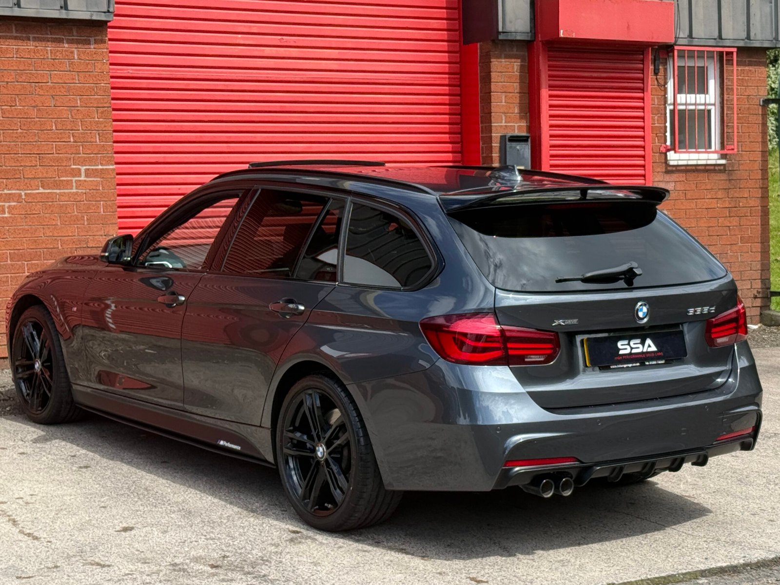 2018 BMW 335d M Sport Shadow Edition Touring *HUGE FACTORY OPTIONS+SUNROOF+DIGITAL DASH+HUD* Auto