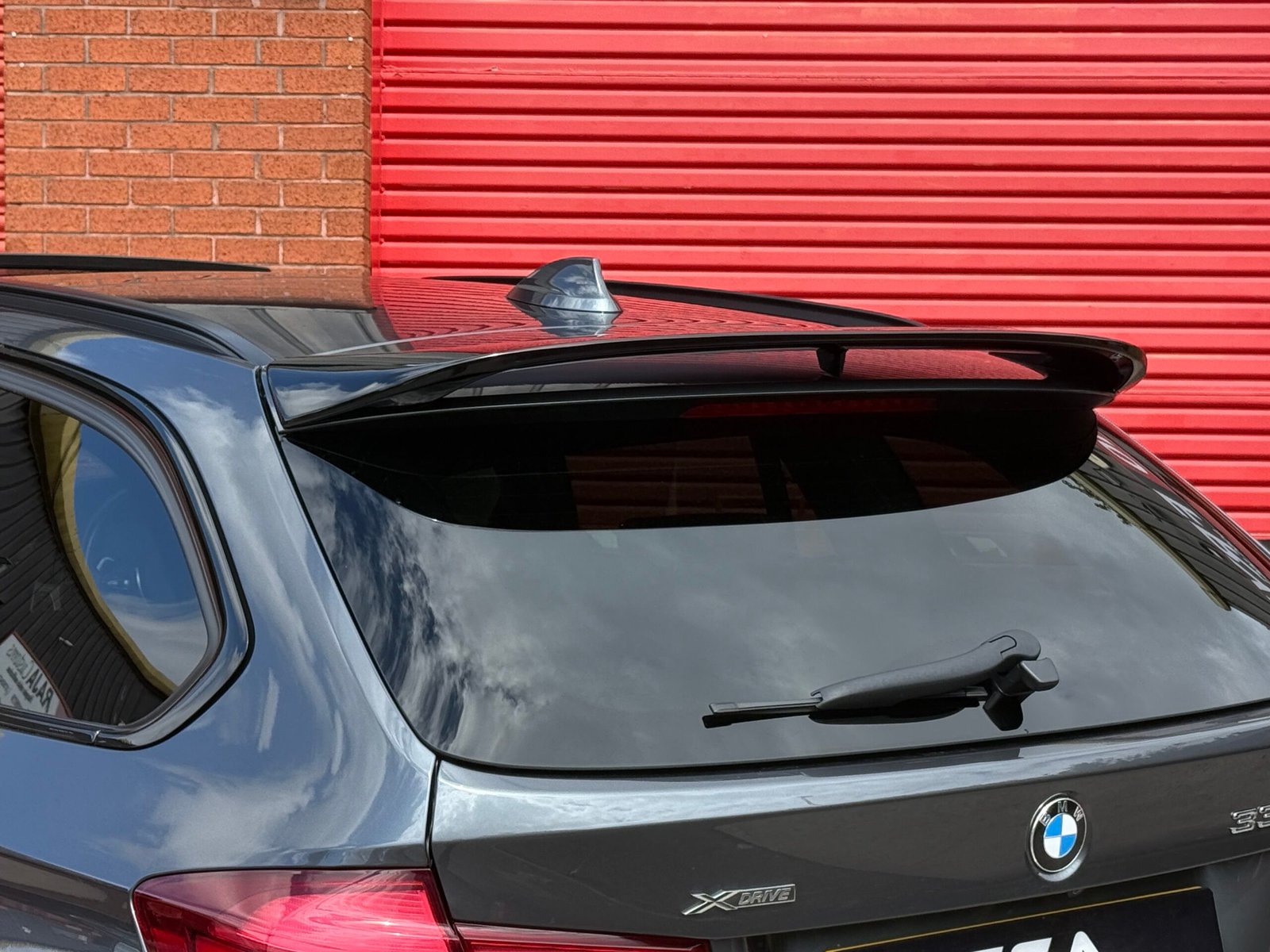 2018 BMW 335d M Sport Shadow Edition Touring *HUGE FACTORY OPTIONS+SUNROOF+DIGITAL DASH+HUD* Auto
