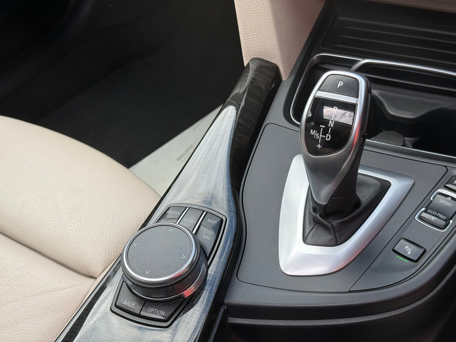 2018 BMW 335d M Sport Shadow Edition Touring *HUGE FACTORY OPTIONS+SUNROOF+DIGITAL DASH+HUD* Auto