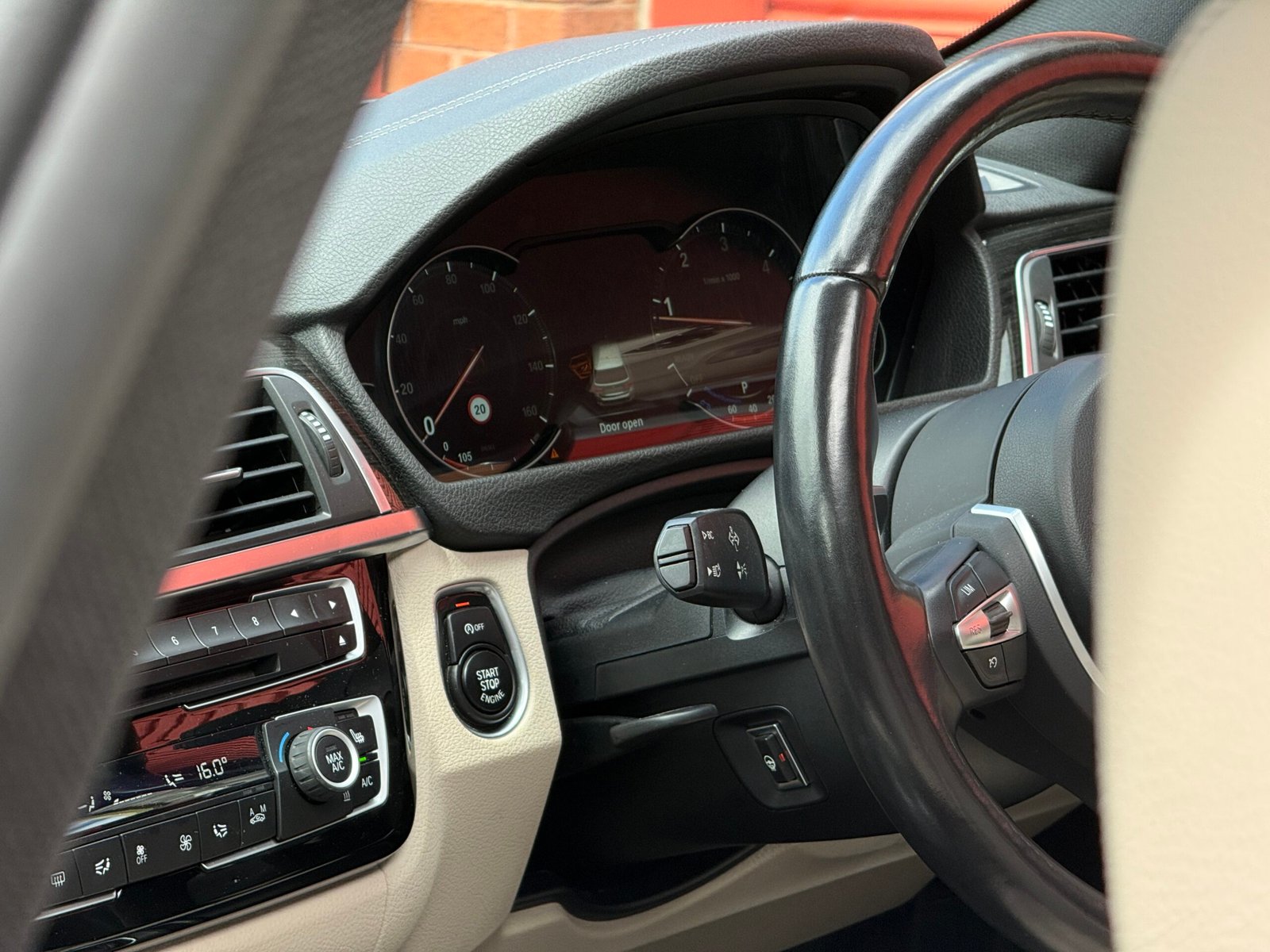 2018 BMW 335d M Sport Shadow Edition Touring *HUGE FACTORY OPTIONS+SUNROOF+DIGITAL DASH+HUD* Auto
