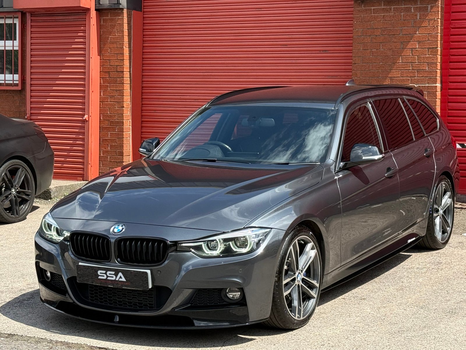 2019 BMW 330d M Sport Shadow Edition Touring *PRONAV-HK SOUND-M SPORT PLUS* Auto