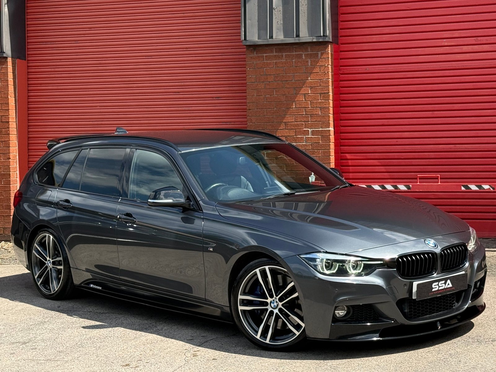 2019 BMW 330d M Sport Shadow Edition Touring *PRONAV-HK SOUND-M SPORT PLUS* Auto