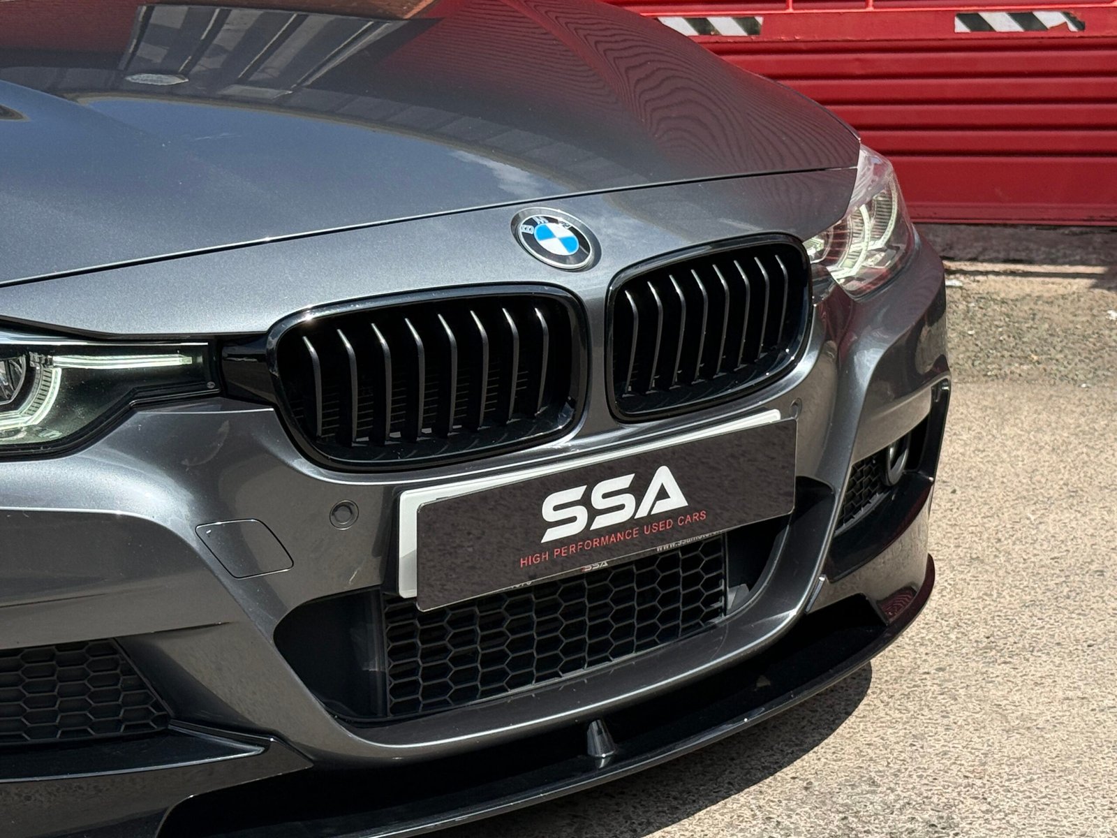 2019 BMW 330d M Sport Shadow Edition Touring *PRONAV-HK SOUND-M SPORT PLUS* Auto
