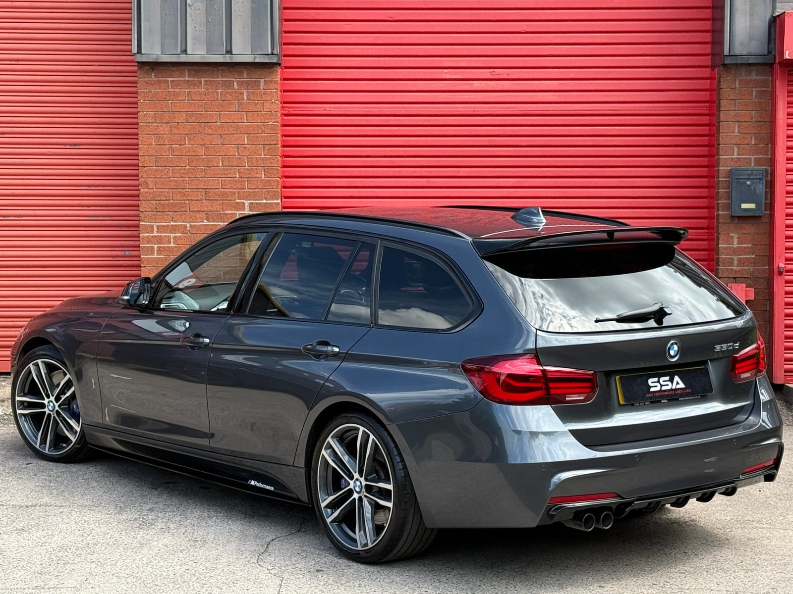 2019 BMW 330d M Sport Shadow Edition Touring *PRONAV-HK SOUND-M SPORT PLUS* Auto