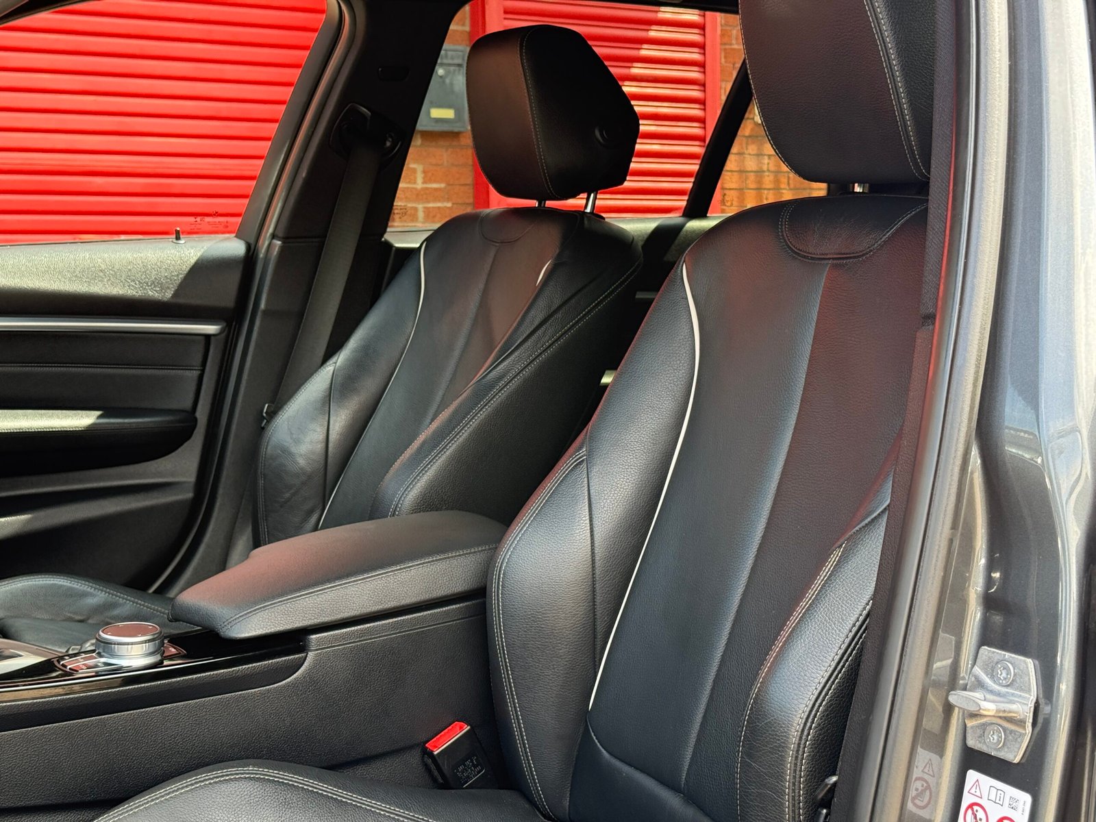 2019 BMW 330d M Sport Shadow Edition Touring *PRONAV-HK SOUND-M SPORT PLUS* Auto