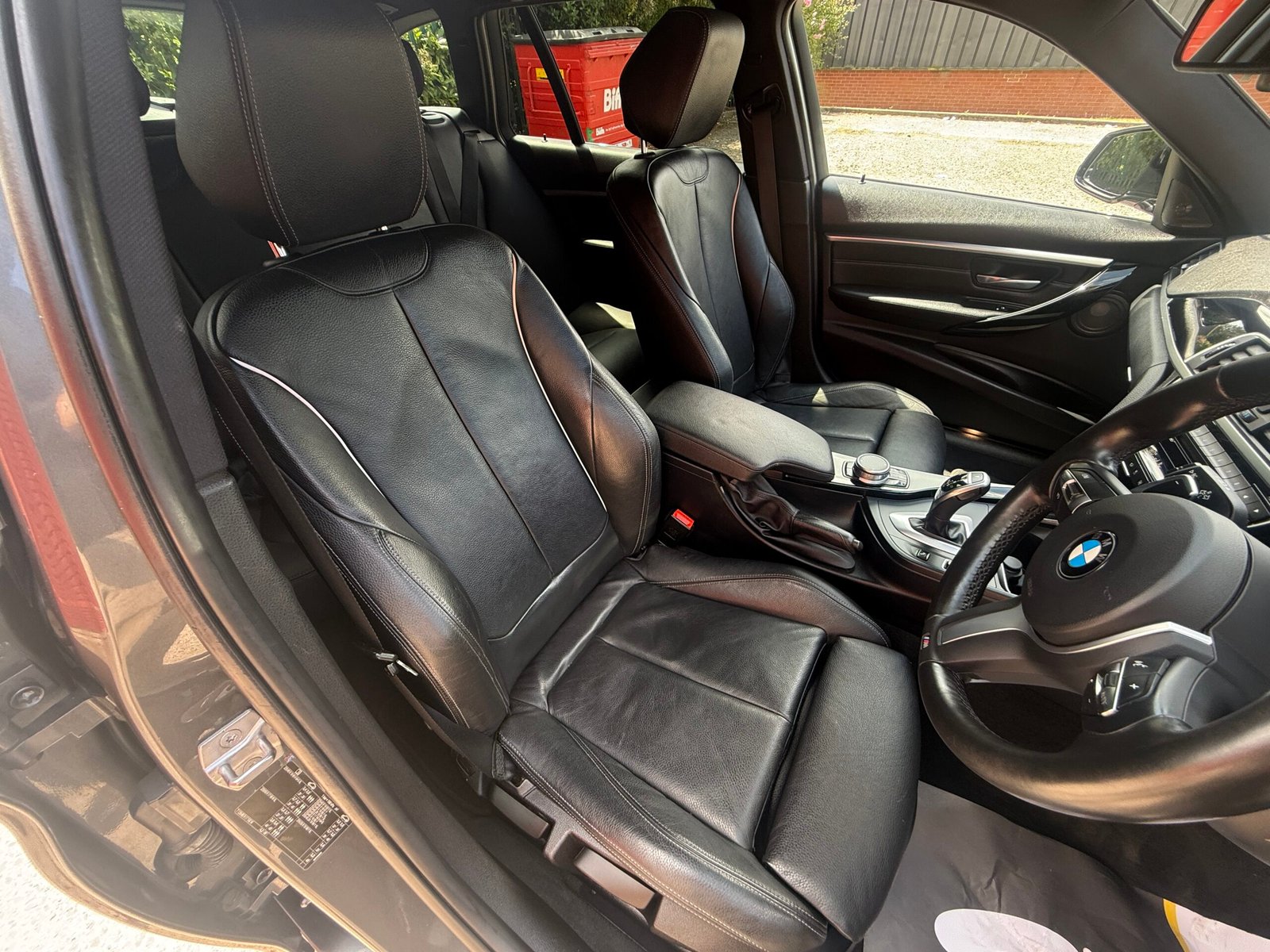 2019 BMW 330d M Sport Shadow Edition Touring *PRONAV-HK SOUND-M SPORT PLUS* Auto