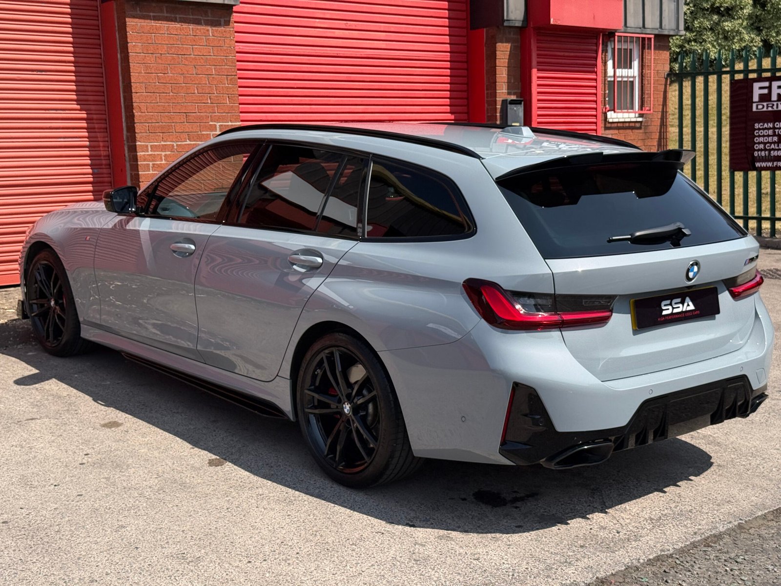 2024 BMW M340i M Sport Touring *COMFORT PLUS-TECH PACK- COGNAC LEATHER-LOADED* Auto